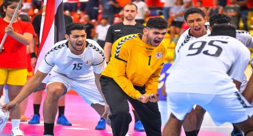 "نموذجان واضحان".. مجدي الجلاد يقارن بين نجاح منتخب اليد وفشل اتحاد كرة القدم